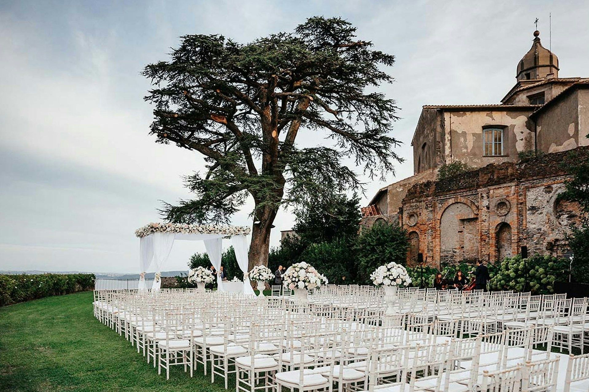 Beautiful wedding venue overlooking the countryside
